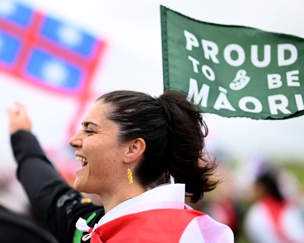 The image of the article.