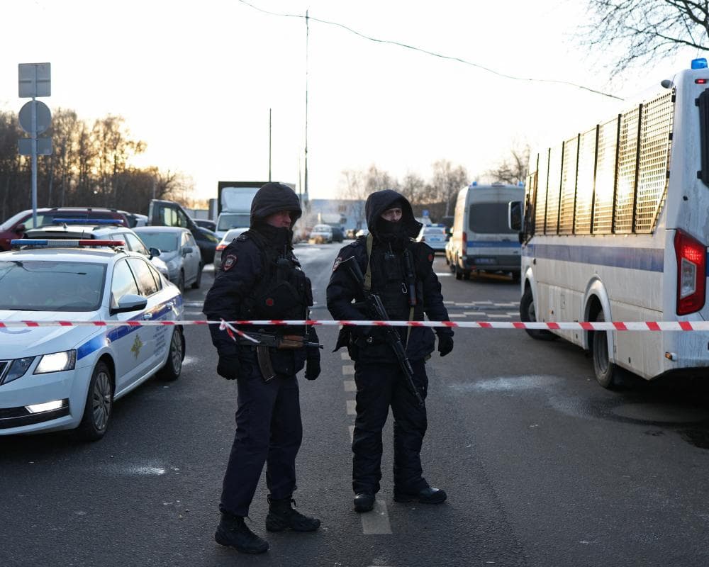 The image of the article.