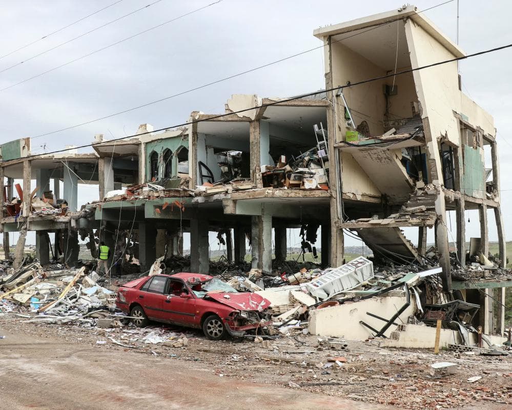 The image of the article.