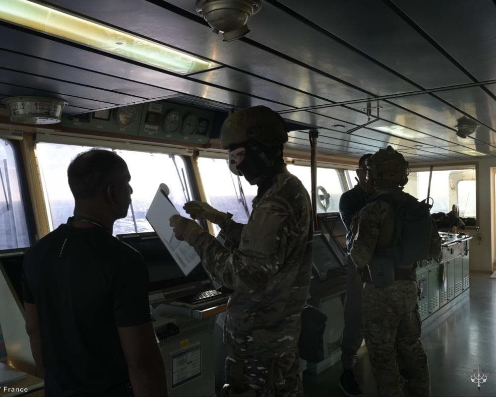 The image of the article.