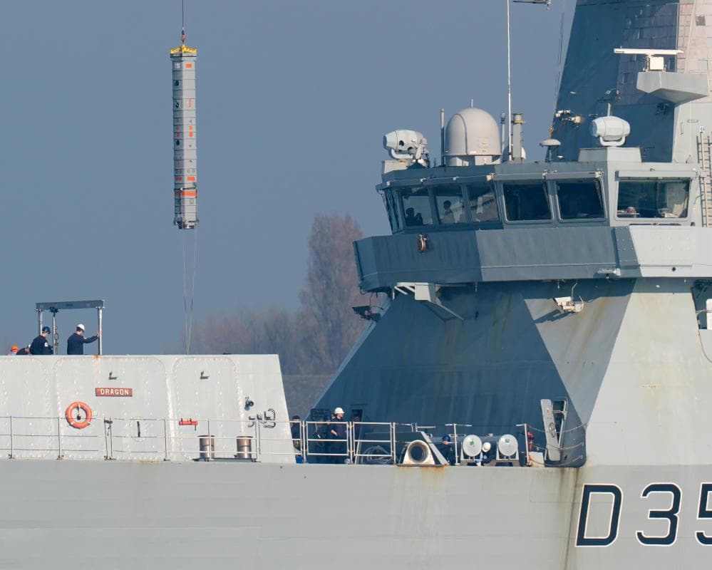 The image of the article.