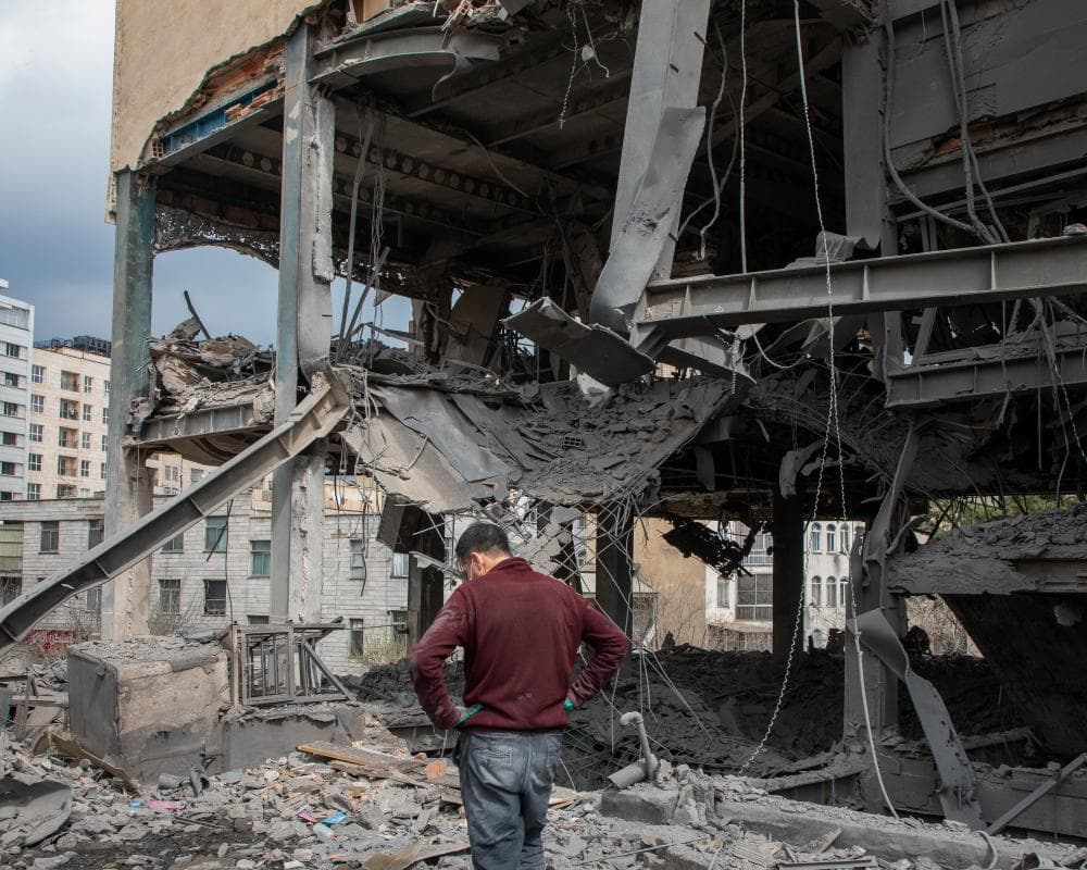 The image of the article.