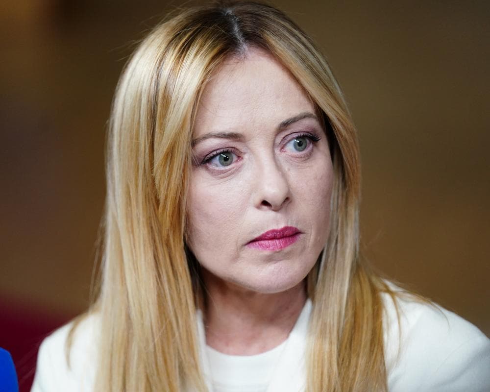 The image of the article.