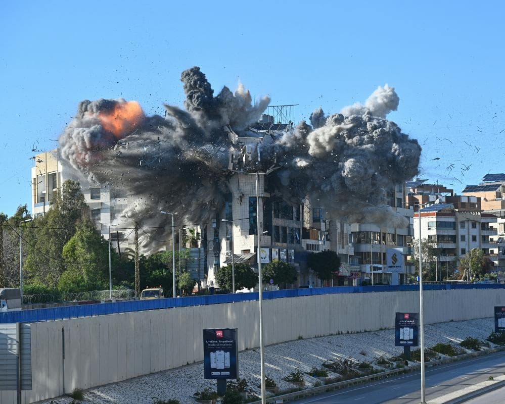 The image of the article.