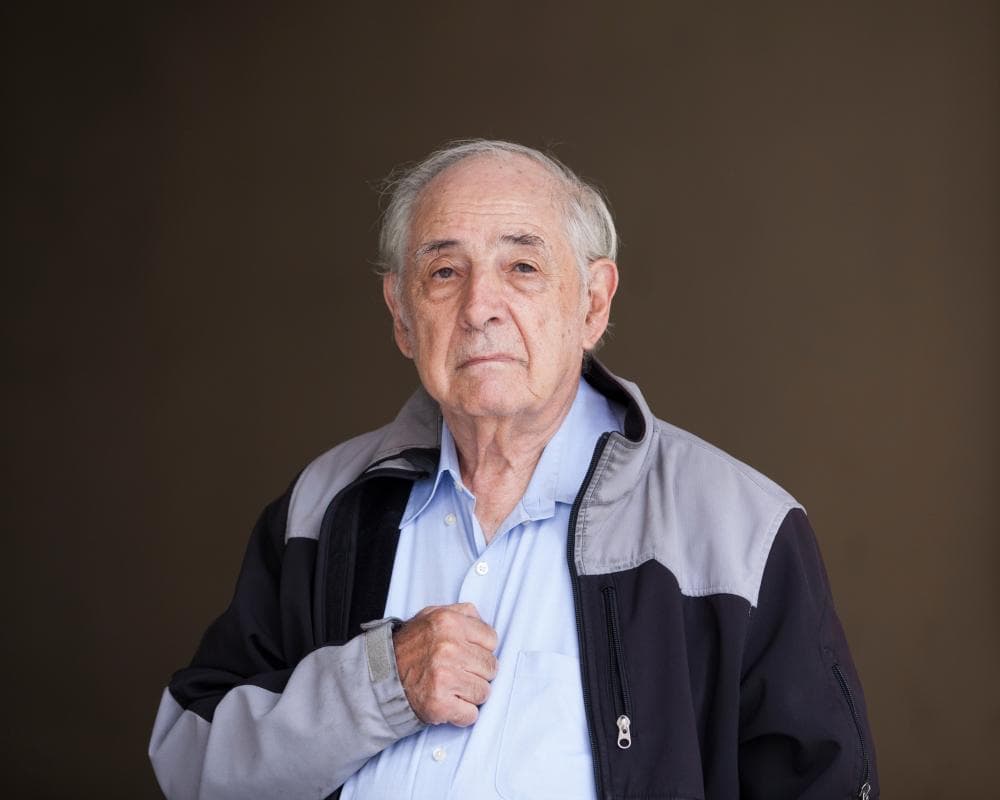 The image of the article.