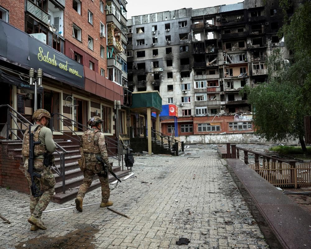 The image of the article.