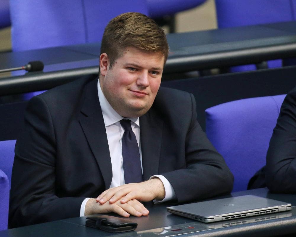 The image of the article.