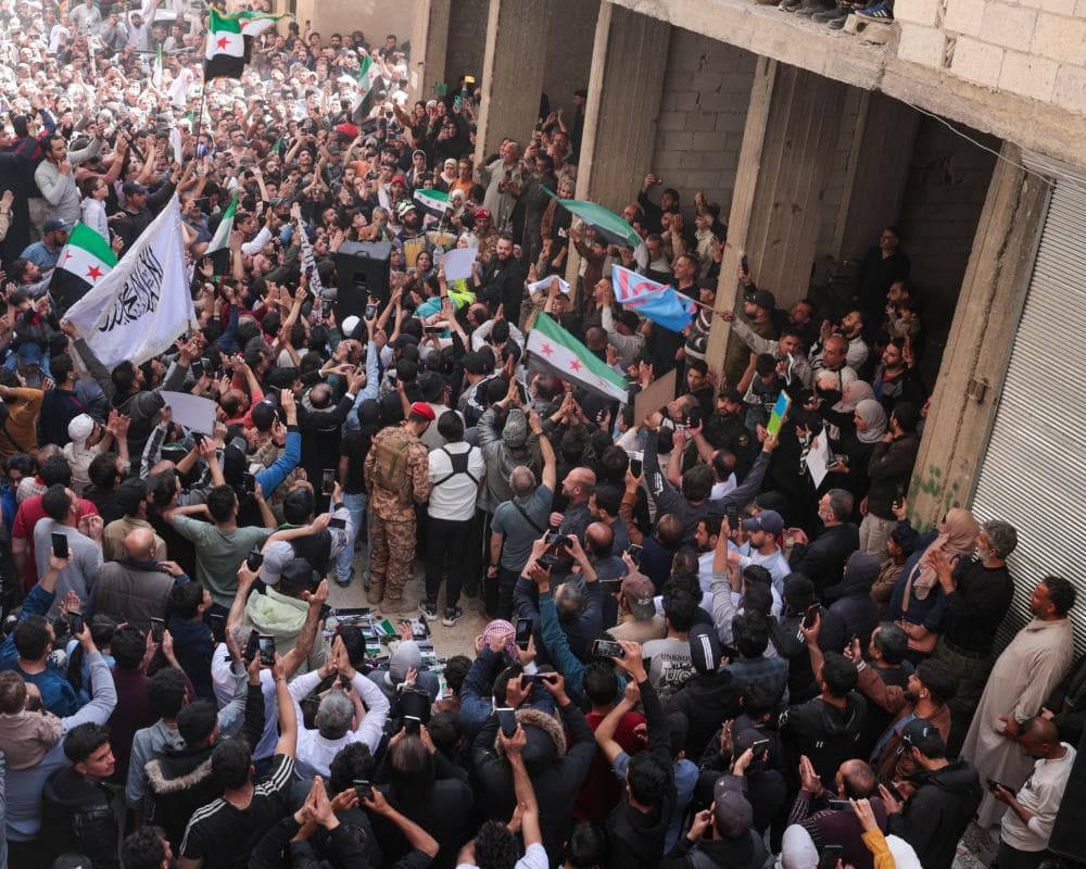 The image of the article.