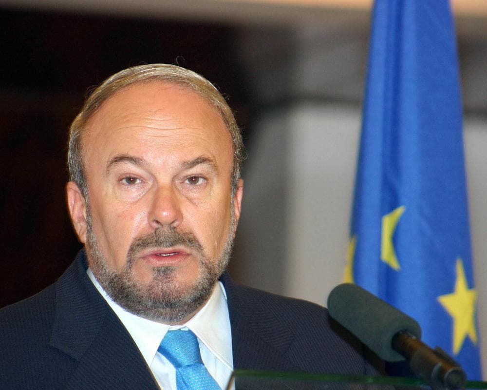 The image of the article.