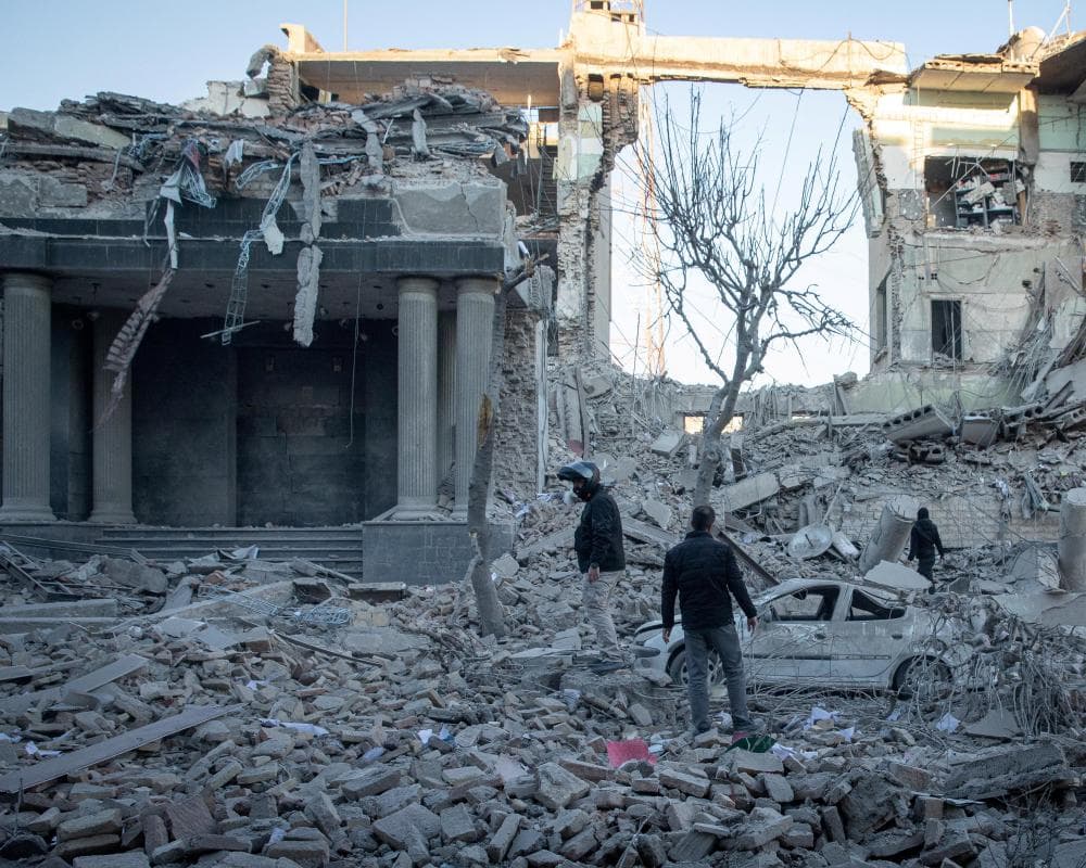 The image of the article.