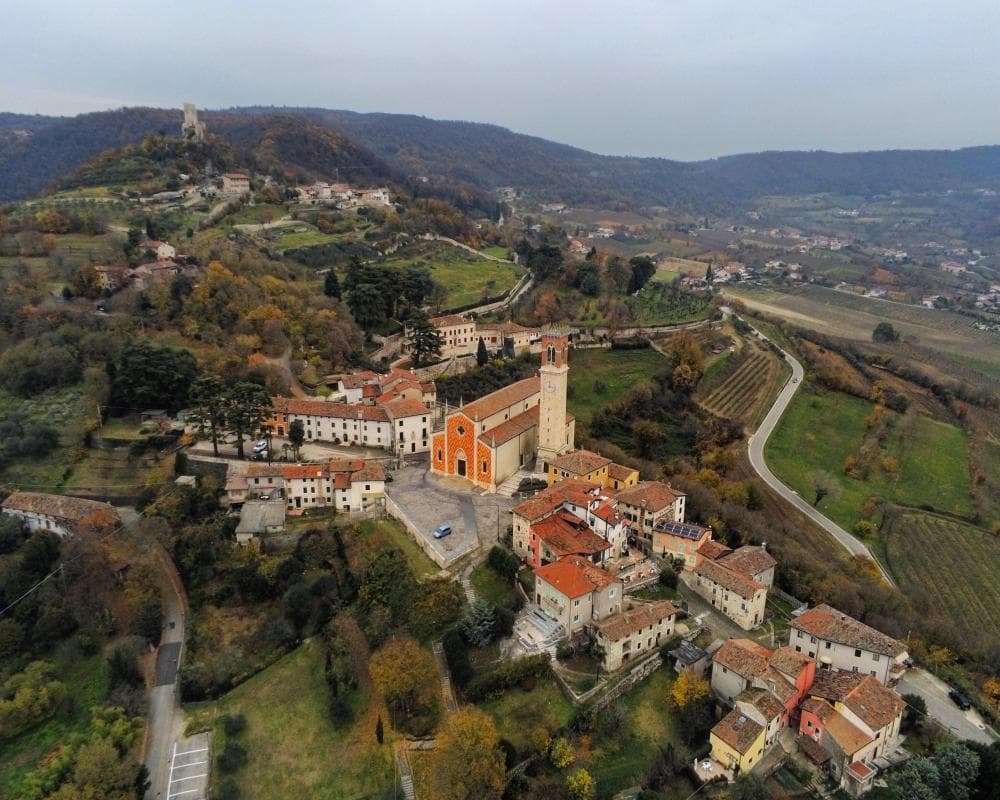 The image of the article.