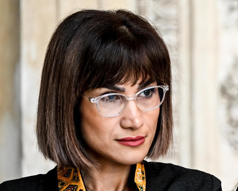 The image of the article.