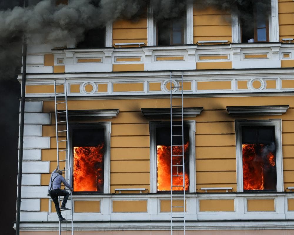 The image of the article.