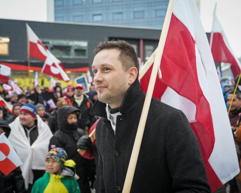 The image of the article.